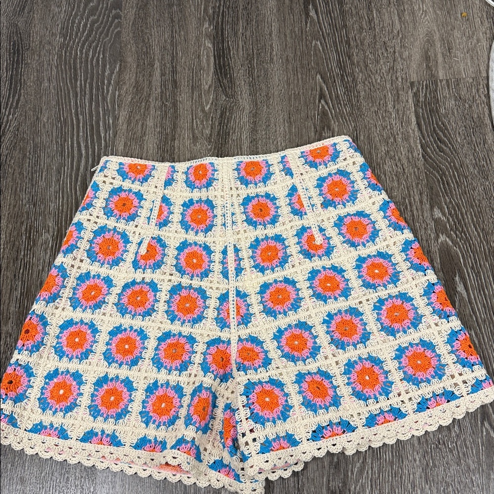 Sezane Nick Crochet Short - Picture 7 of 8